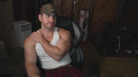 hotmuscles6t9 online show from 10-08-25, 03:15