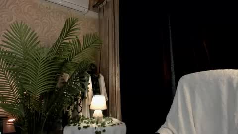 hotmuse1 online show from 11-03-25, 01:01