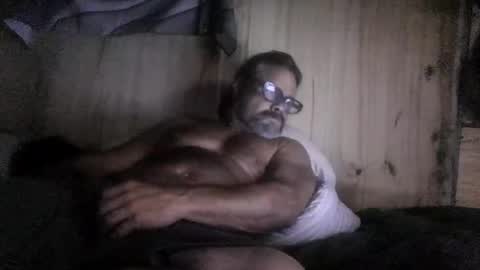 hotnriv13 online show from 07-23-26, 09:18