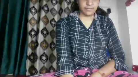 lola online show from 12-25-24, 01:30