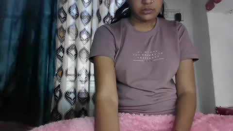 lola online show from 01-09-25, 08:55
