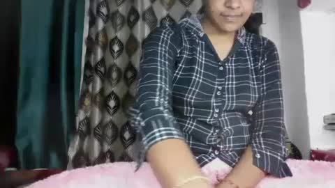 lola online show from 01-19-25, 01:55