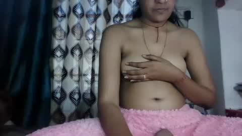 lola online show from 02-02-25, 10:46