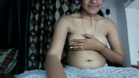 lola online show from 02-15-25, 01:49