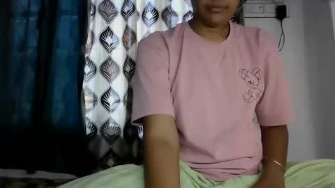 lola online show from 09-10-25, 08:58