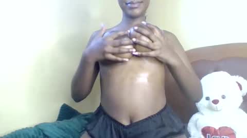 Snapshot of hotpussy712899 chatting on 05-18-26, 01:28 hotpussy online show from 05-18-26, 01:28