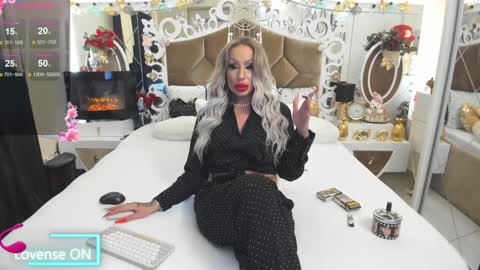Snapshot of hotred69xxx chatting on 01-05-25, 01:36 Delya- online show from 01-05-25, 01:36