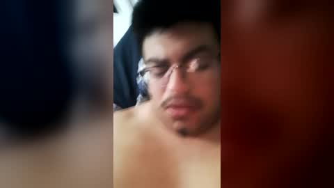 Snapshot of hotrod6970 chatting on 06-12-26, 12:59 hotrod6970 online show from 06-12-26, 12:59