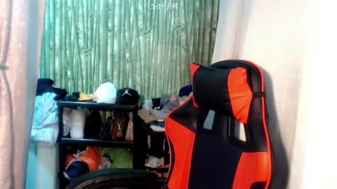 Snapshot of hotscarletcumxx chatting on 02-10-25, 01:03 veronica online show from 02-10-25, 01:03