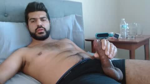 Snapshot of hotsexdude69 chatting on 01-13-25, 01:49 hotsexdude69 online show from 01-13-25, 01:49