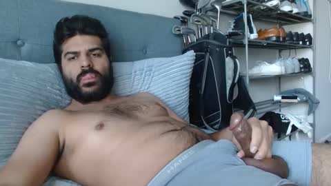 Snapshot of hotsexdude69 chatting on 02-28-25, 02:09 hotsexdude69 online show from 02-28-25, 02:09