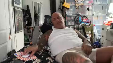 hotstuff775616 online show from 10-26-25, 01:55