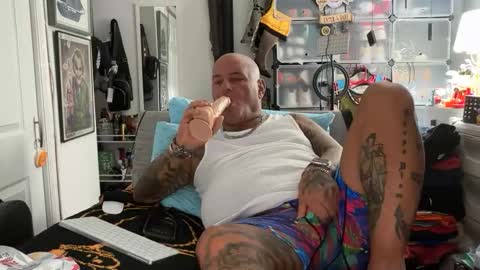 hotstuff775616 online show from 11-08-25, 04:56