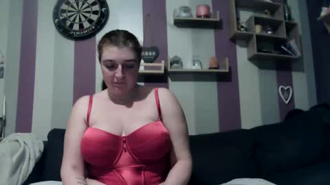 hotstuffhottiecouple online show from 02-01-26, 11:36