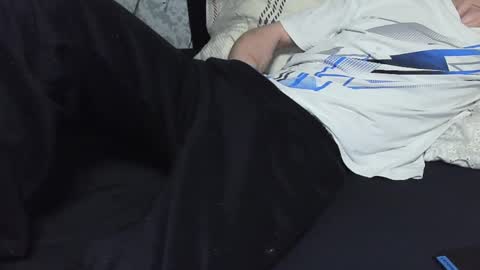 Snapshot of hotsummerboy89 chatting on 01-30-25, 06:03 hotsummerboy89 online show from 01-30-25, 06:03