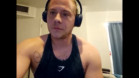 hotsummers95 online show from 01-11-26, 07:57