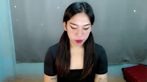 Snapshot of hott_cumforyou chatting on 02-19-25, 01:29 jelaigrande online show from 02-19-25, 01:29