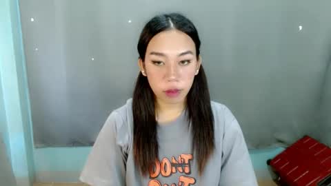 Snapshot of hott_cumforyou chatting on 02-20-25, 03:23 jelaigrande online show from 02-20-25, 03:23