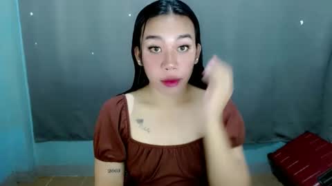 Snapshot of hott_cumforyou chatting on 02-20-25, 11:53 jelaigrande online show from 02-20-25, 11:53