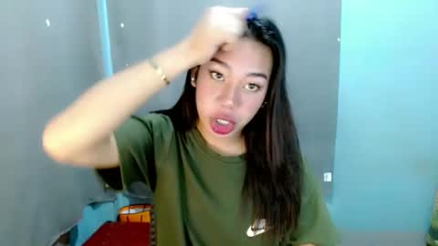 Snapshot of hott_cumforyou chatting on 02-25-25, 12:36 jelaigrande online show from 02-25-25, 12:36