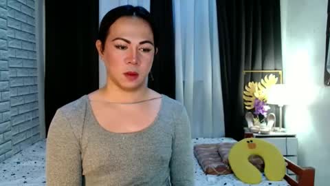 Snapshot of hott_summerr chatting on 12-20-25, 09:16 Alex Summer online show from 12-20-25, 09:16