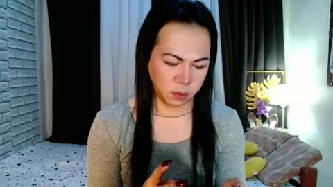 Snapshot of hott_summerr chatting on 12-21-25, 08:05 Alex Summer online show from 12-21-25, 08:05