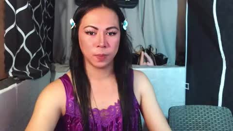 Snapshot of hott_summerr chatting on 06-10-26, 08:13 Alex Summer online show from 06-10-26, 08:13
