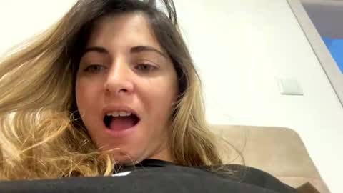 Snapshot of hottalicia2 chatting on 03-26-26, 07:41 hottalicia2 online show from 03-26-26, 07:41