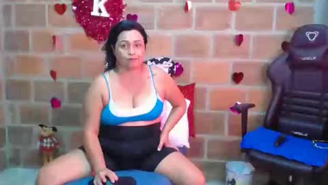 victorya karolyna online show from 02-07-25, 07:06