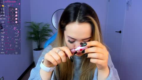 hello Im Eva online show from 01-05-25, 11:04