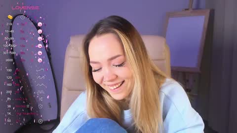 hello Im Eva online show from 01-14-25, 05:30