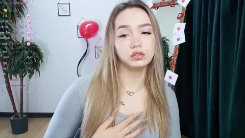 hello Im Eva online show from 02-11-25, 02:03