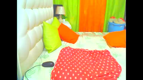 THEONE online show from 02-25-25, 06:09