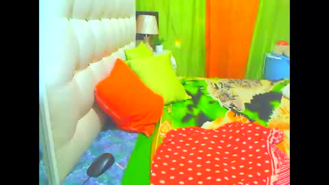 THEONE online show from 03-09-25, 05:17