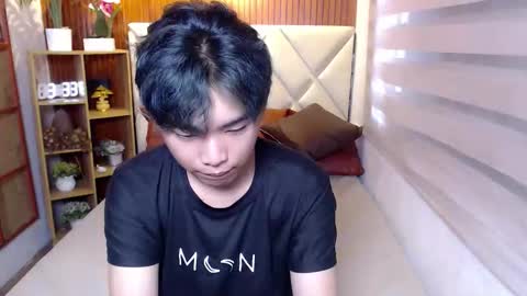 hottestloues online show from 05-08-26, 06:30