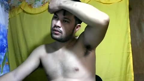 Snapshot of hottestpinoy2323 chatting on 06-18-26, 09:14 HottestPinoy32 online show from 06-18-26, 09:14