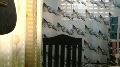 Snapshot of hottie968534 chatting on 10-15-25, 05:51 hottie968534 online show from 10-15-25, 05:51