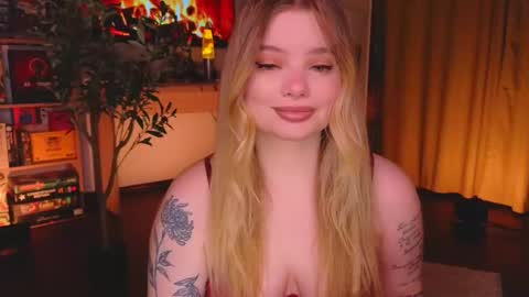 Snapshot of hottie_jane chatting on 10-11-25, 08:07 Jane online show from 10-11-25, 08:07