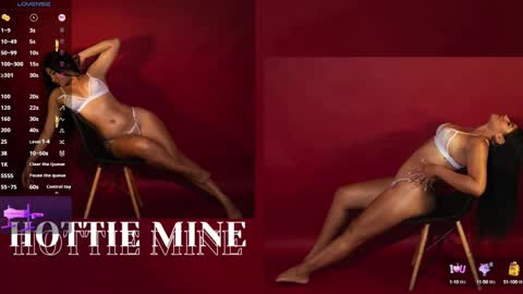 Snapshot of hottie_mine_ chatting on 02-01-25, 10:44   2pm - 9pm GMT-5 online show from 02-01-25, 10:44