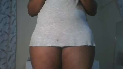 Snapshot of hottie_vera chatting on 04-11-26, 06:29 vera online show from 04-11-26, 06:29