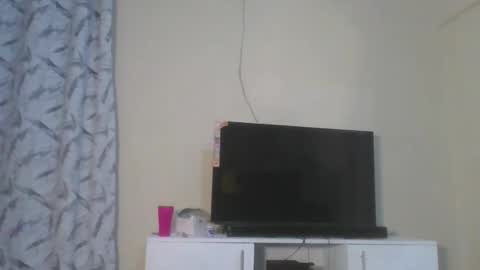 Snapshot of hottie_vera chatting on 04-17-26, 07:11 vera online show from 04-17-26, 07:11