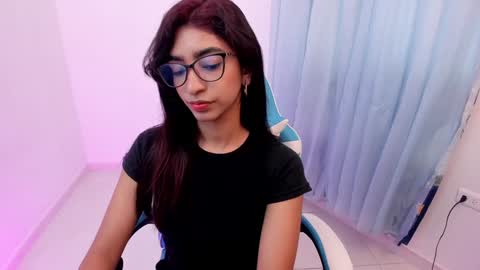 Veronica independent model online show from 02-04-25, 02:32