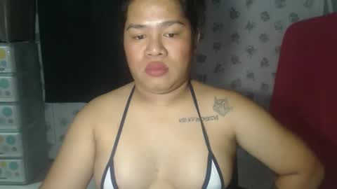 Snapshot of hottiebarbie28 chatting on 04-07-26, 02:17 hottiebarbie28 online show from 04-07-26, 02:17