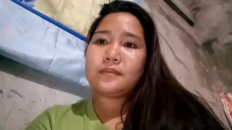 Snapshot of hottiecum27 chatting on 02-19-26, 10:11 hottiecum27 online show from 02-19-26, 10:11