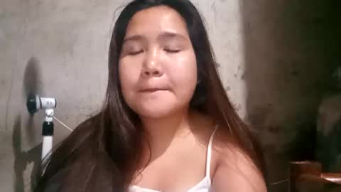 Snapshot of hottiecum27 chatting on 03-16-26, 07:29 hottiecum27 online show from 03-16-26, 07:29
