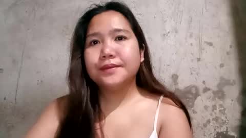Snapshot of hottiecum27 chatting on 03-23-26, 08:13 hottiecum27 online show from 03-23-26, 08:13