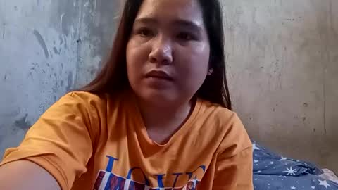 Snapshot of hottiecum27 chatting on 04-18-26, 02:26 hottiecum27 online show from 04-18-26, 02:26