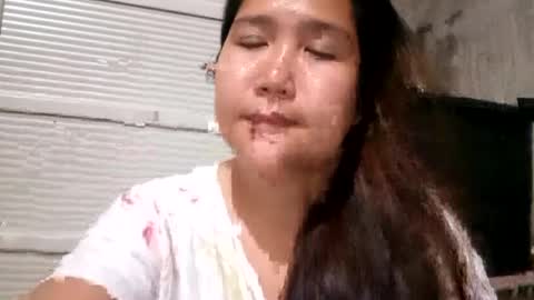 Snapshot of hottiecum27 chatting on 06-15-26, 02:41 hottiecum27 online show from 06-15-26, 02:41
