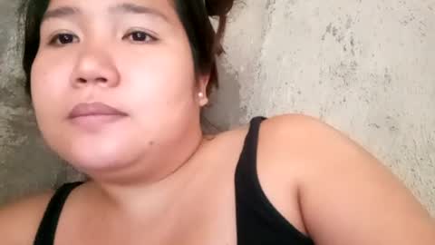 Snapshot of hottiecum27 chatting on 07-03-26, 12:17 hottiecum27 online show from 07-03-26, 12:17
