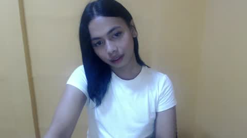 Snapshot of hottiescummerx chatting on 08-09-26, 08:47 N I C A online show from 08-09-26, 08:47
